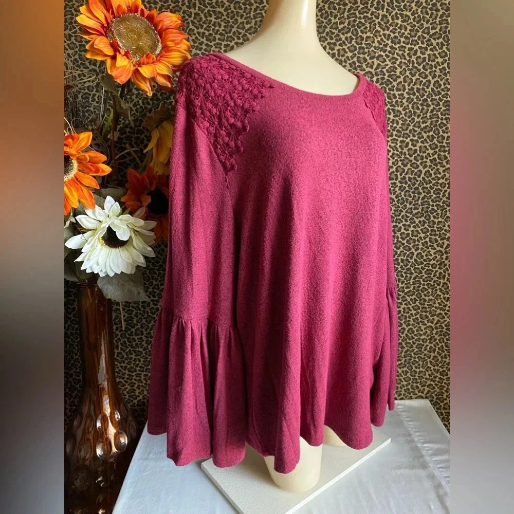 🦋B2G1🦋STUDIO JPR Red Marbled 3/4 Bell Sleeved Sweater | LARGE | - Picture 2 of 8